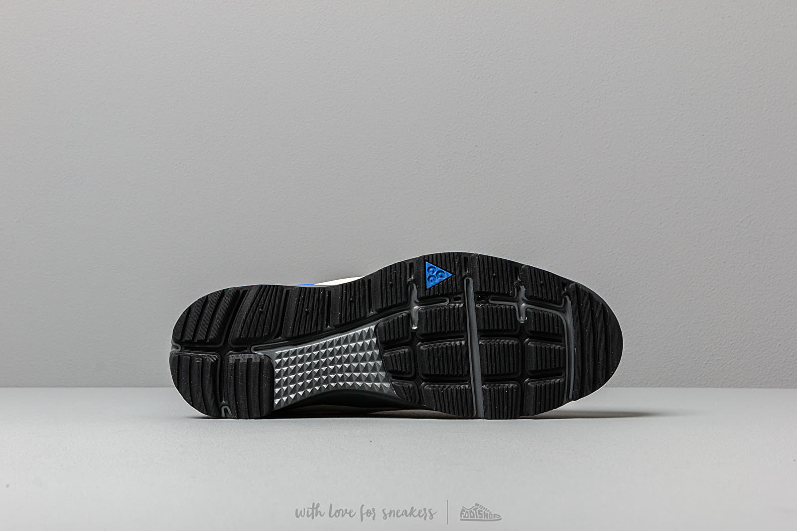 Férfi cipők Nike Okwahn II Sail/ Racer Blue-Racer Pink-Desert