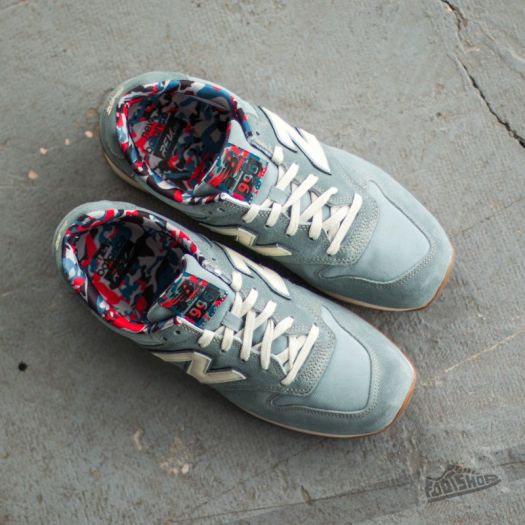 New balance floral hot sale 996