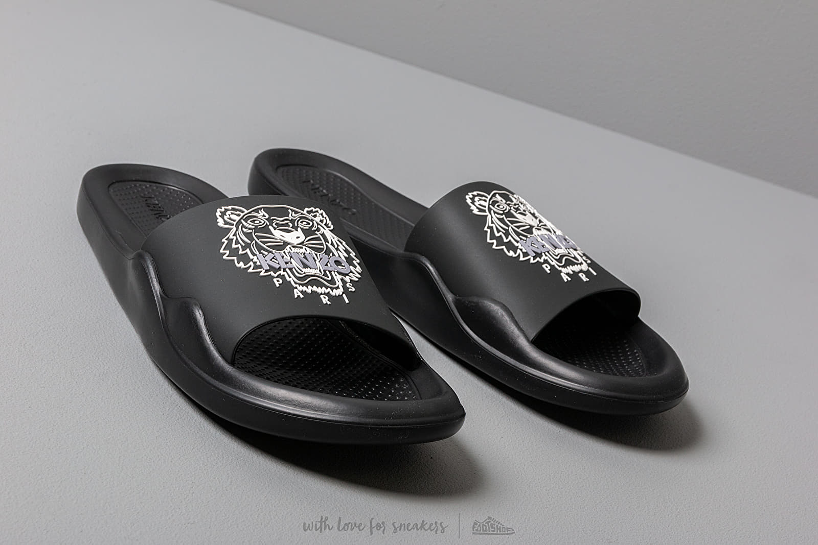 Men's shoes KENZO Pool Sandal Tiger Black