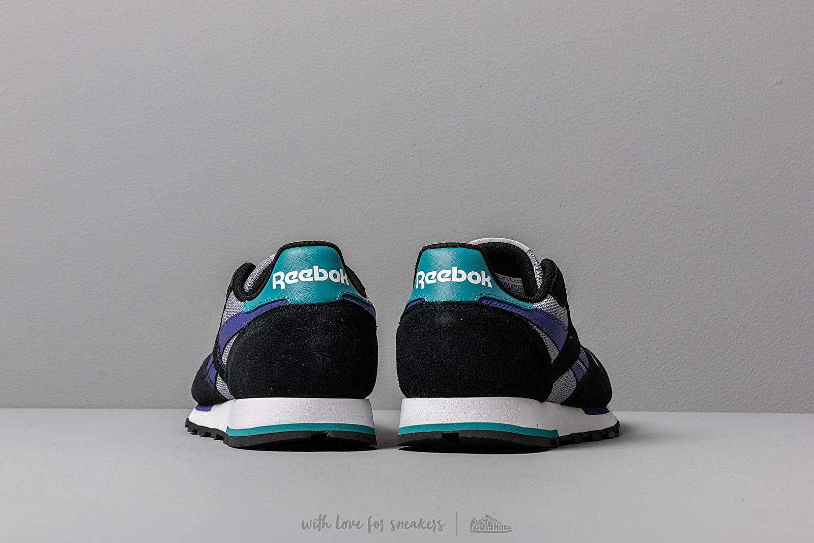 Men's shoes Reebok Classic Leather MU Black/ White/ Shadow/ Purple