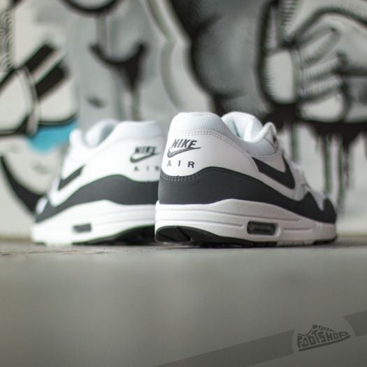 Nike air outlet max a1