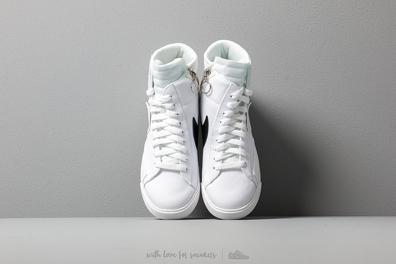 Nike blazer mid rebel womens 2025 off white summit white pure platinum