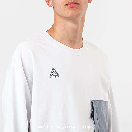 ★NIKE★ACG LONGSLEEVE SHIRT 長袖Tシャツ★追跡可 Nike ACG Men's Long-Sleeve T-Shirt. Nike ID