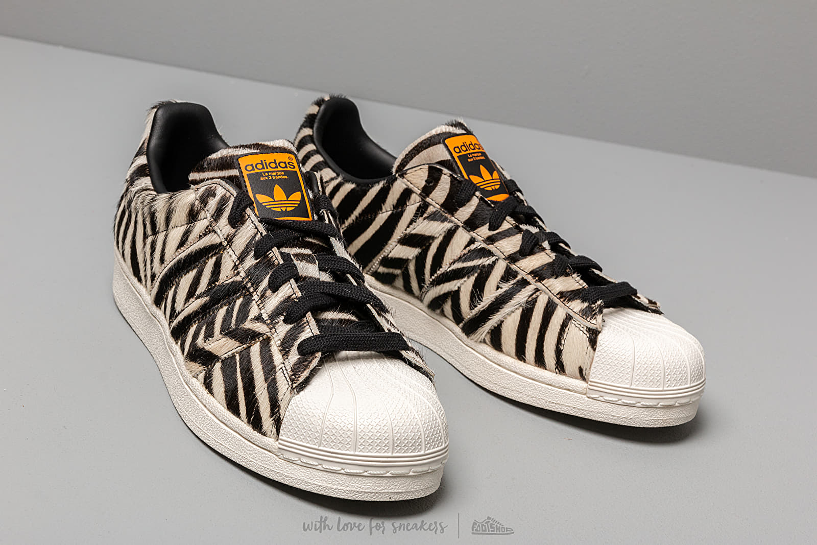 Sko til kvinder adidas Superstar W Core Black/ Off White/ Core Purple