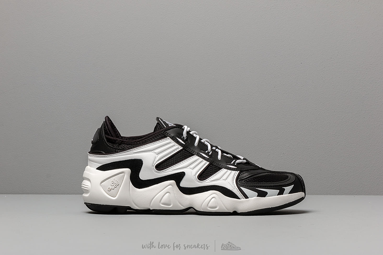 Herresko adidas FYW S-97 Core Black/ Crystal White/ Ftw White