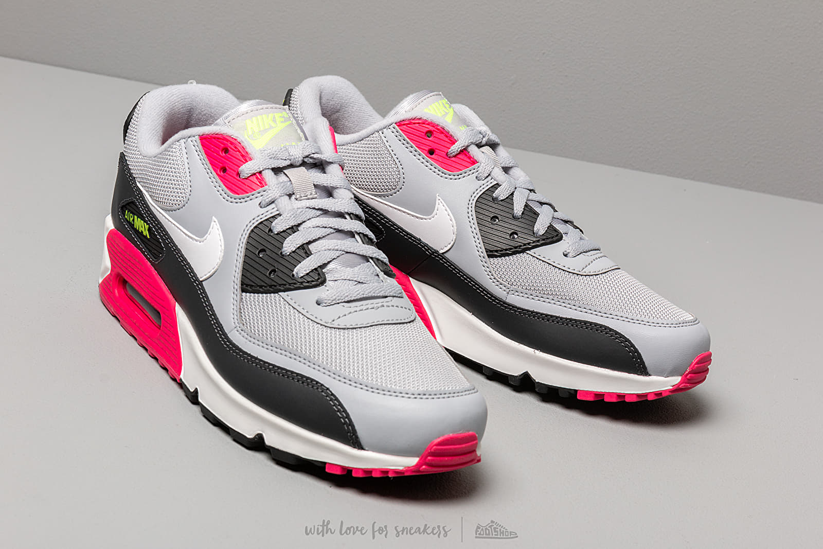Nike air max 90 essential pink online