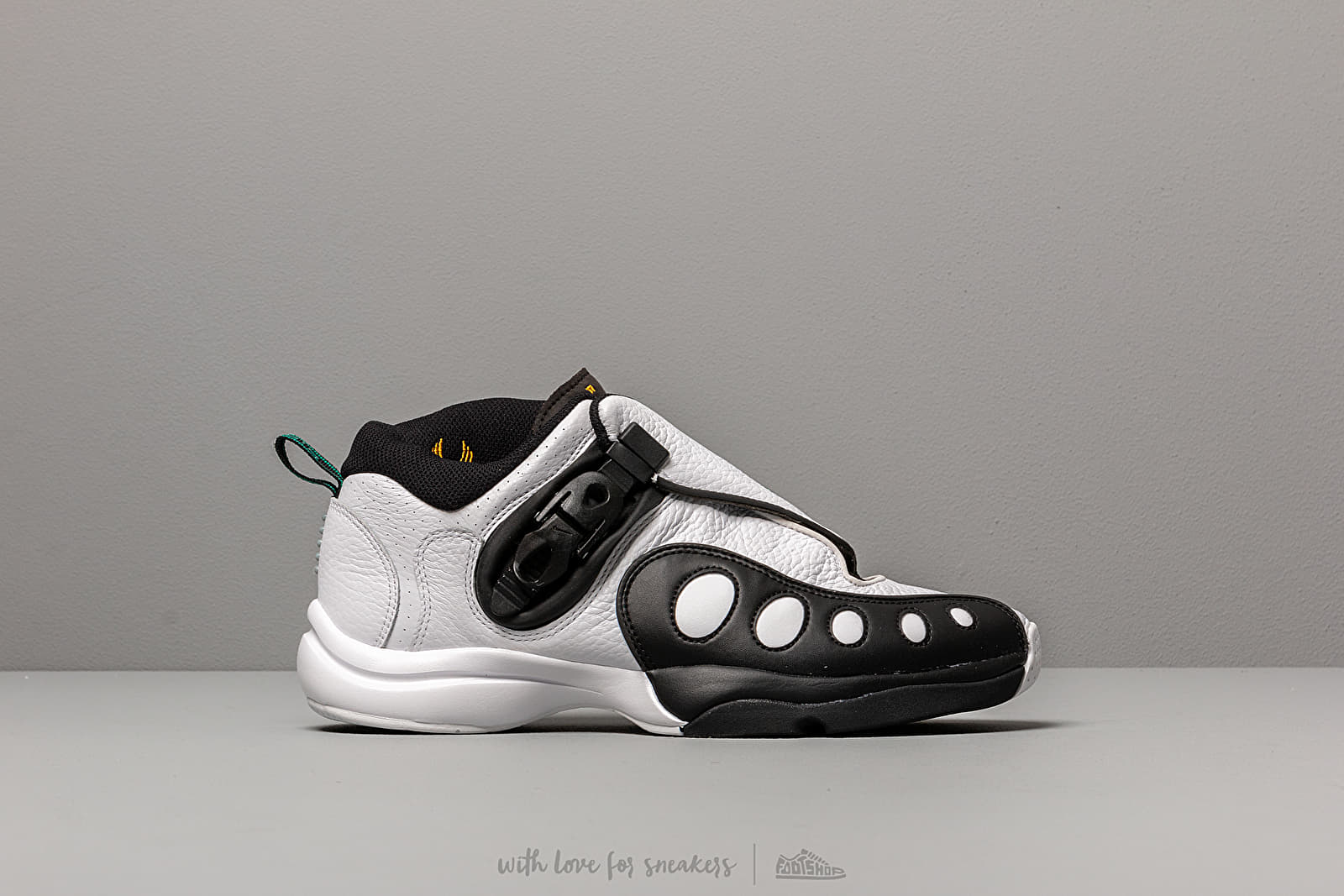 Miesten kengät Nike Zoom Gp White/ Black-University Gold-Mystic Green