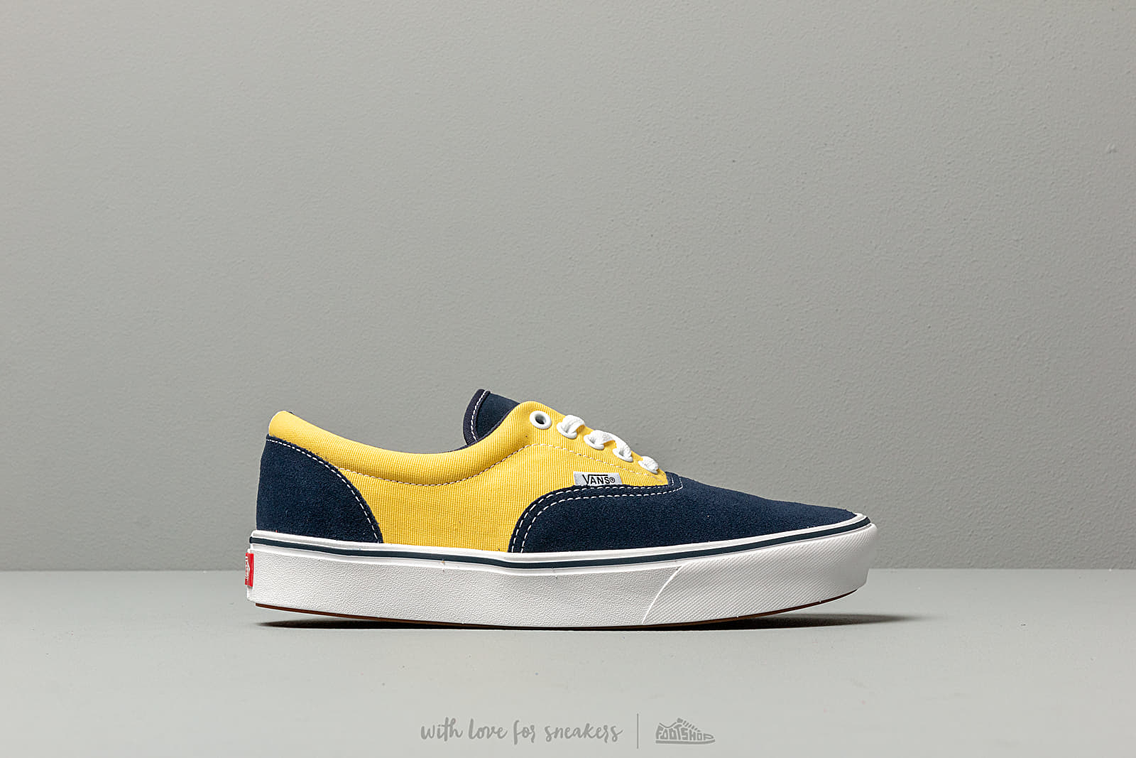 Men s shoes Vans ComfyCush Era Suede Canvas Dress Blue Footshop