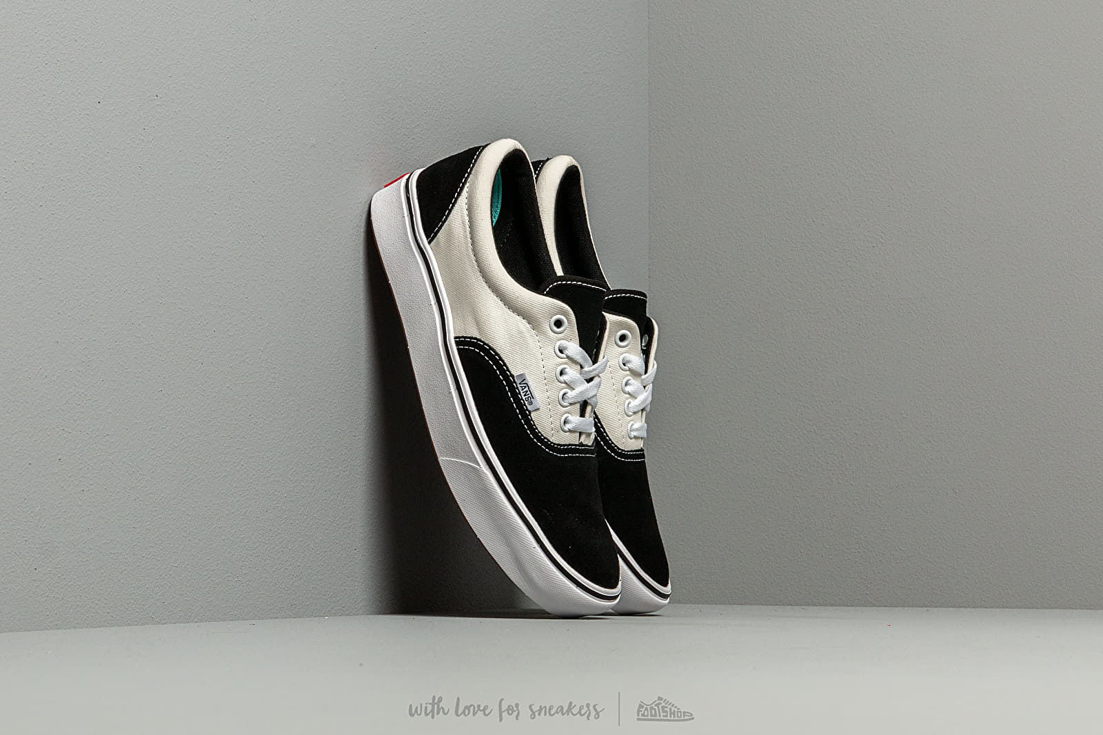 Men s shoes Vans ComfyCush Era Suede Canvas Black Mars Footshop
