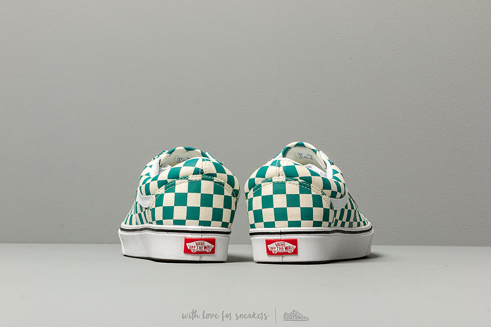 Men s shoes Vans ComfyCush Old Skool Checker Quetzal True White Footshop