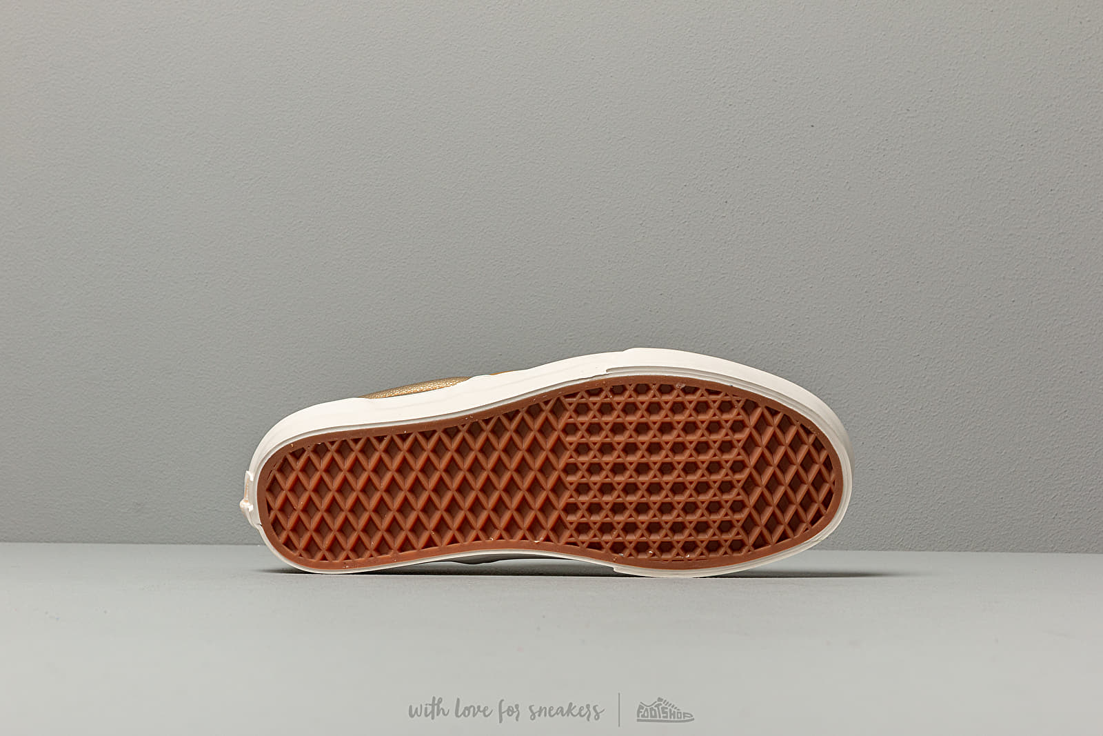 Pánske tenisky a topánky Vans Classic Slip-On (Woven Leather) Brushed Gold