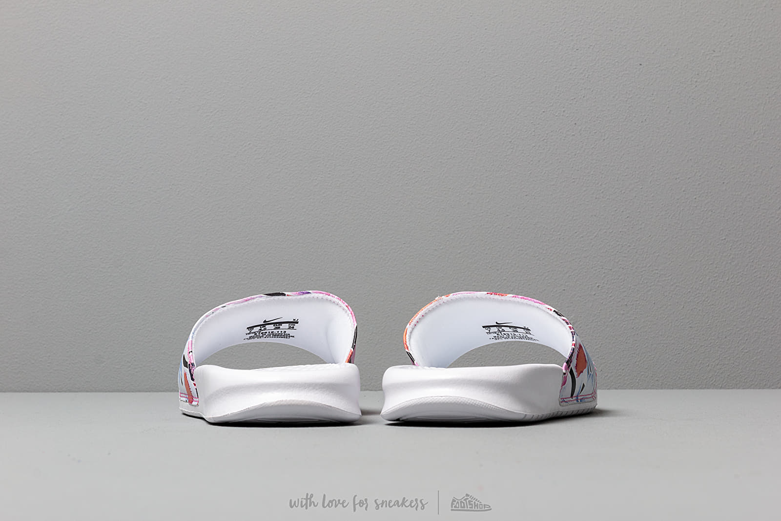 Women s shoes Nike Wmns Benassi Jdi Print White Habanero Ember