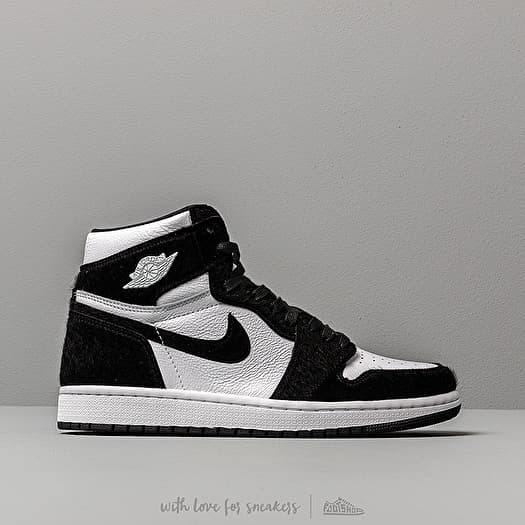 Women s shoes Air Jordan WMNS 1 High Og Black Black Metallic Gold White Footshop