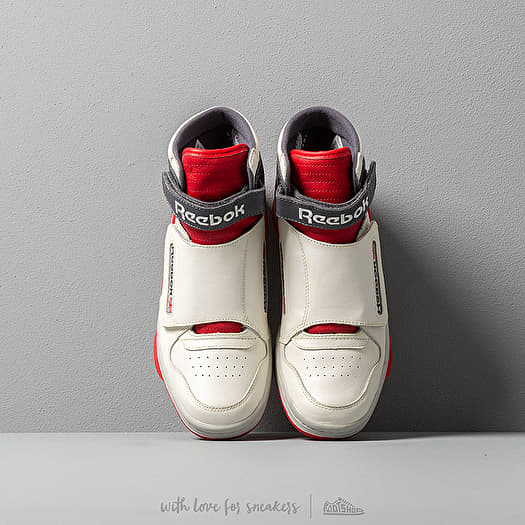 Men s shoes Reebok Alien Fighter Bishops Scarlet Snowy Grey Castle Footshop