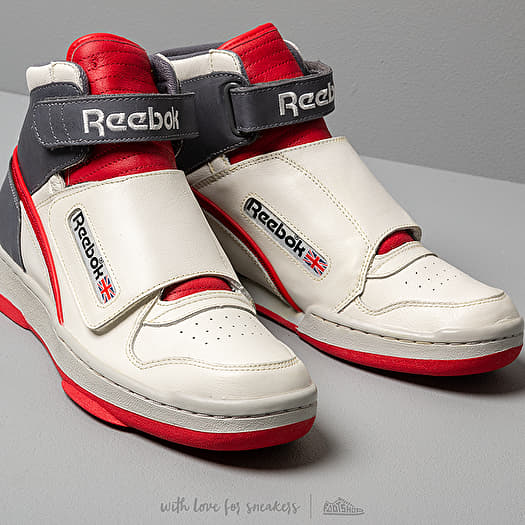 Aliens fighter shop shoe reebok