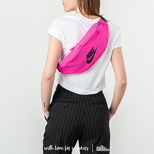 Hip bags Nike Heritage Hip Pack Neon Pink Footshop