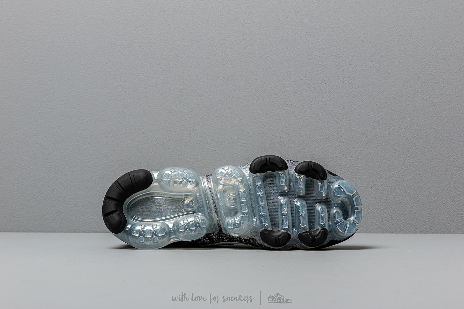 Pánske tenisky a topánky Nike Air Vapormax Flyknit 3 Black/ White-Metallic Silver