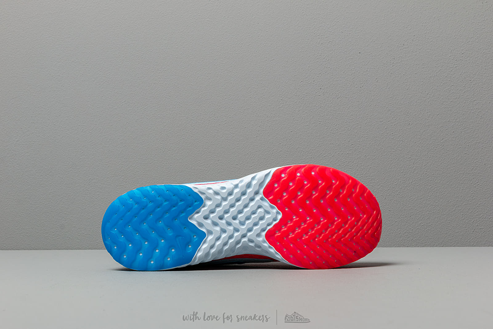 Zapatillas y zapatos para niños Nike Legend React Heat Chk GS Photo Blue/ Photo Blue-Red Orbit