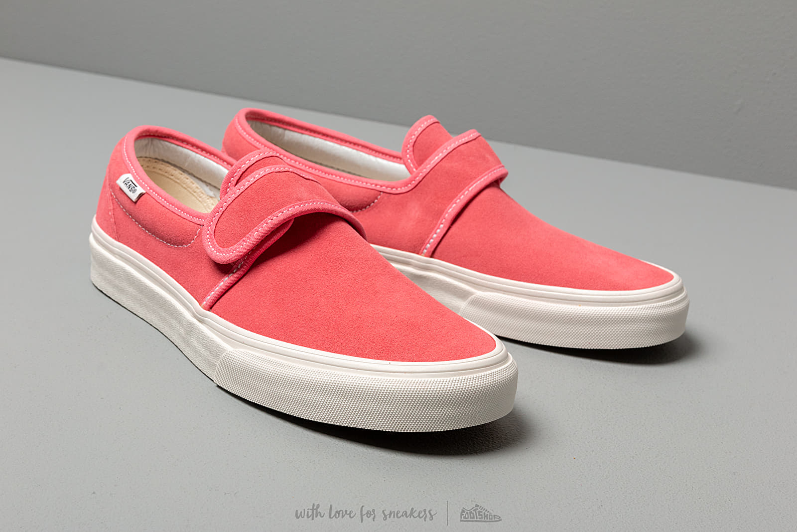 Men s shoes Vans Slip On 47 V Suede Strawberry Pink B Footshop