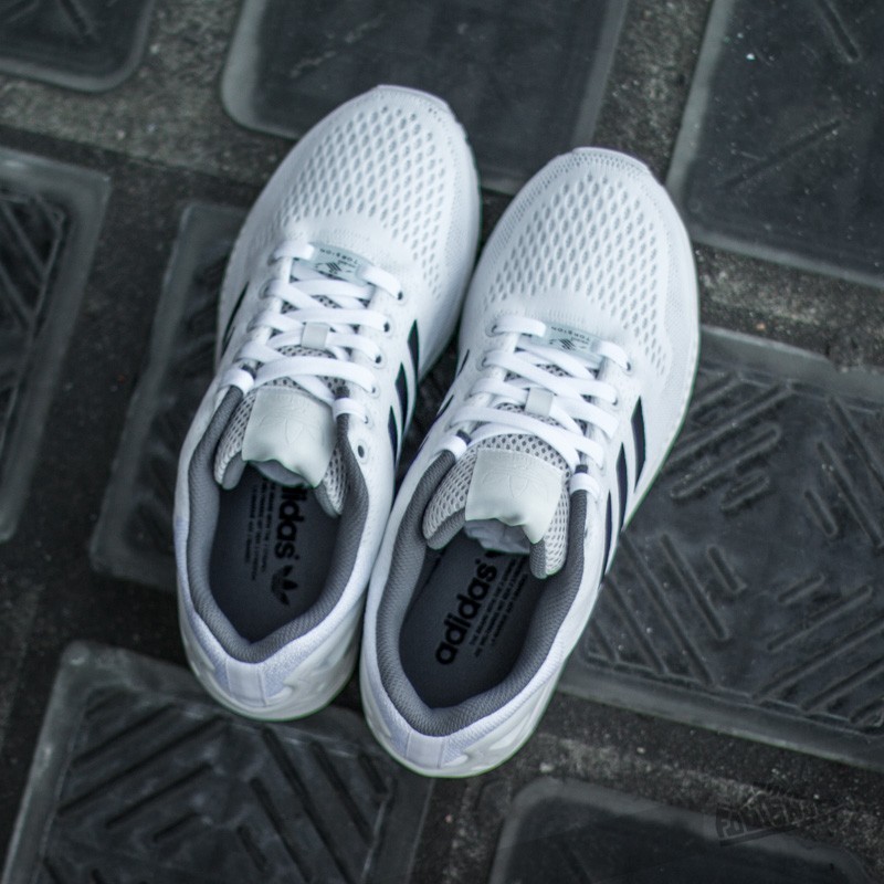 adidas ZX Flux Ftwr White/Core Black/Granit | Footshop