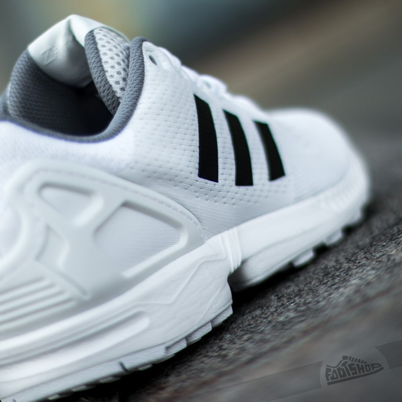 adidas ZX Flux Ftwr White/Core Black/Granit | Footshop