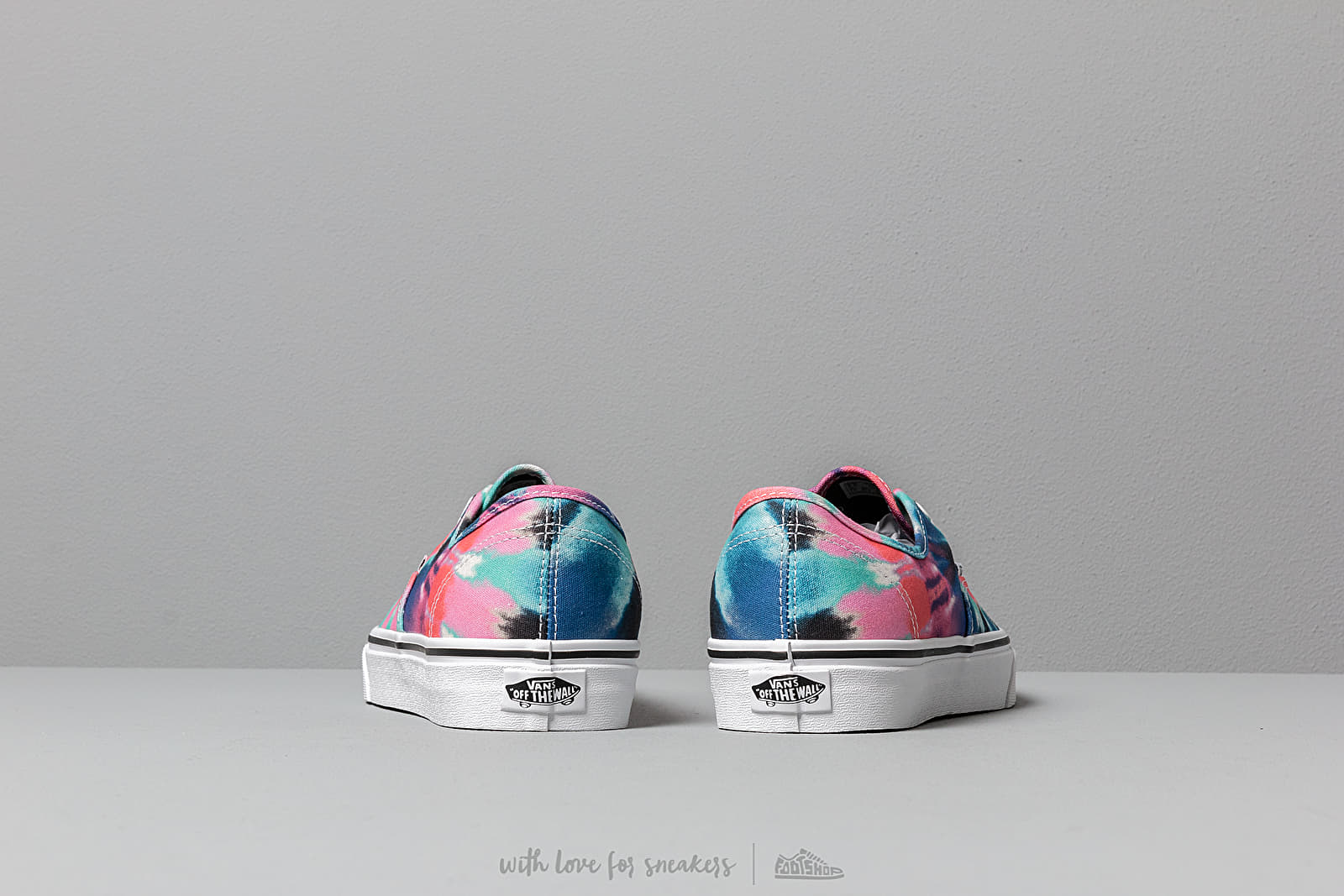 Men s shoes Vans Authentic Tie Dye Multi True White Footshop