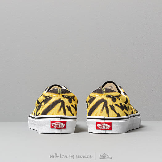 Yellow tie vans clearance