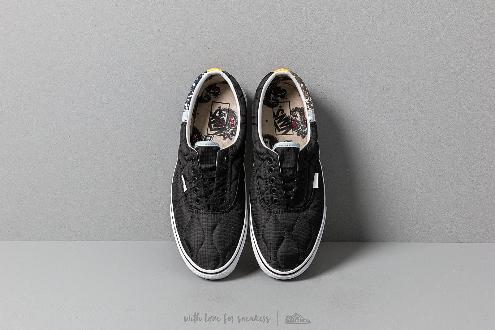 Férfi cipők Vans Era (Mixed Quilting) Black/ True White