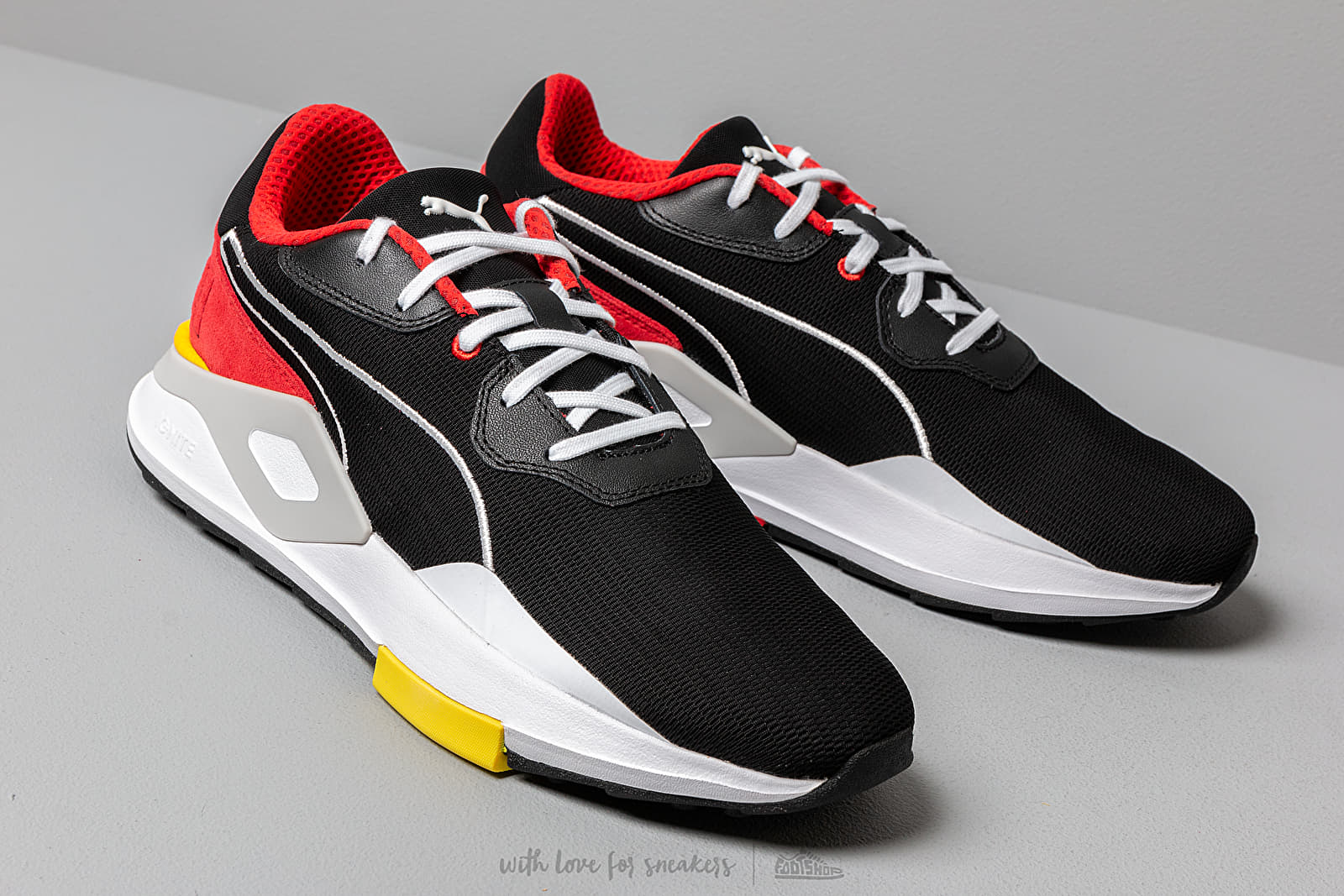 Puma shoku sale
