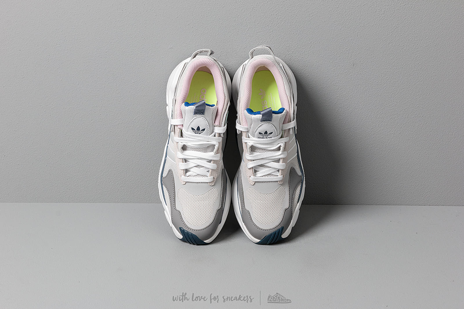 Moteriška avalynė adidas Magmur Runner W Grey One/ Grey One/ Raw Steel