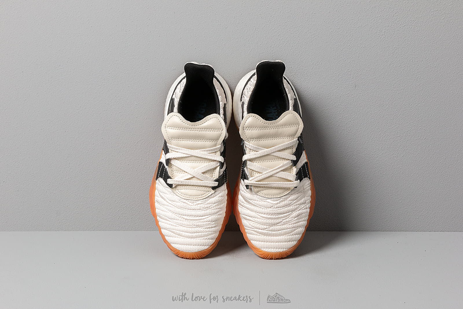 Herresko adidas Sobakov Boost Core White/ Core Black/ Clear Ochre