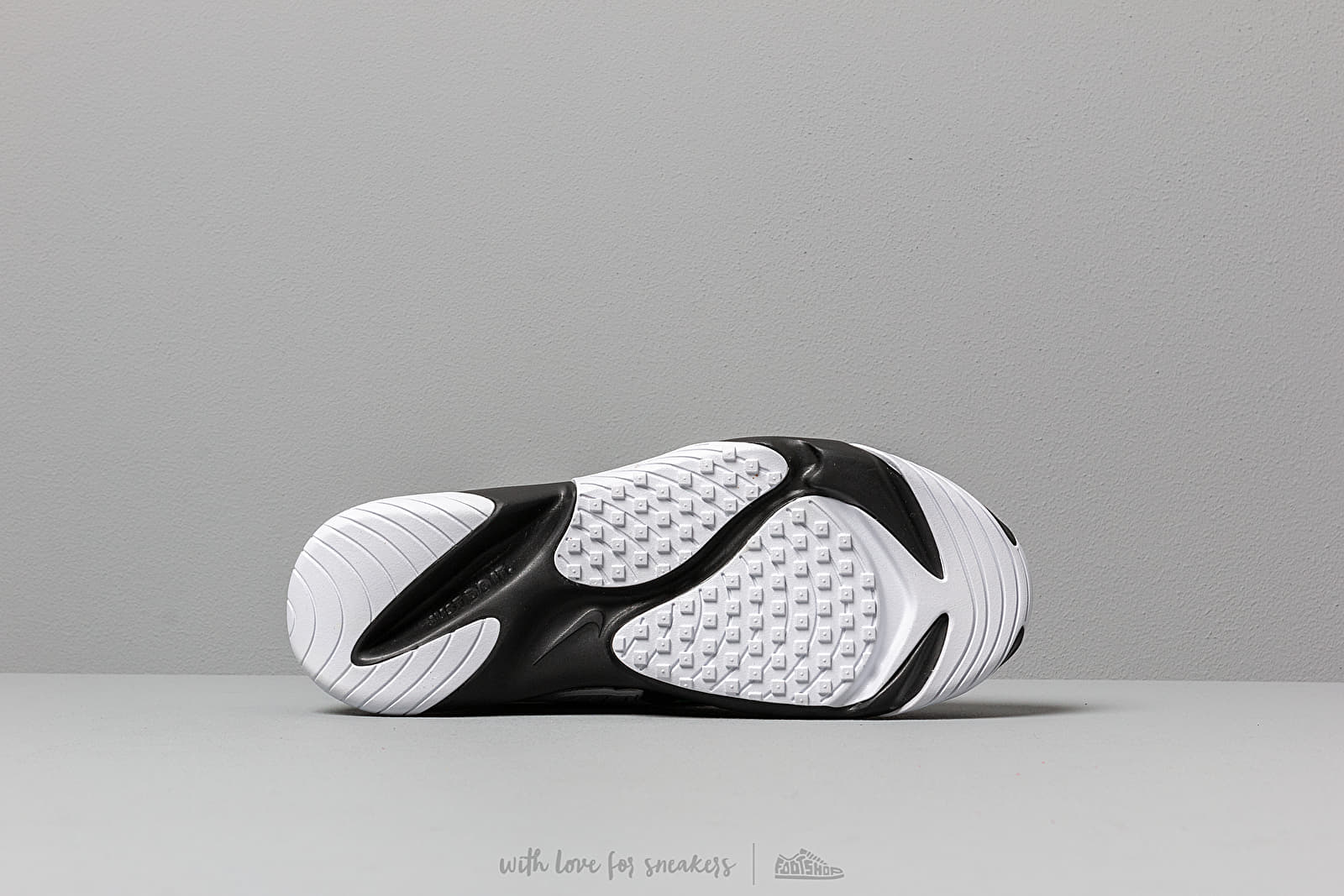 Nike zoom 2k black volt white outlet