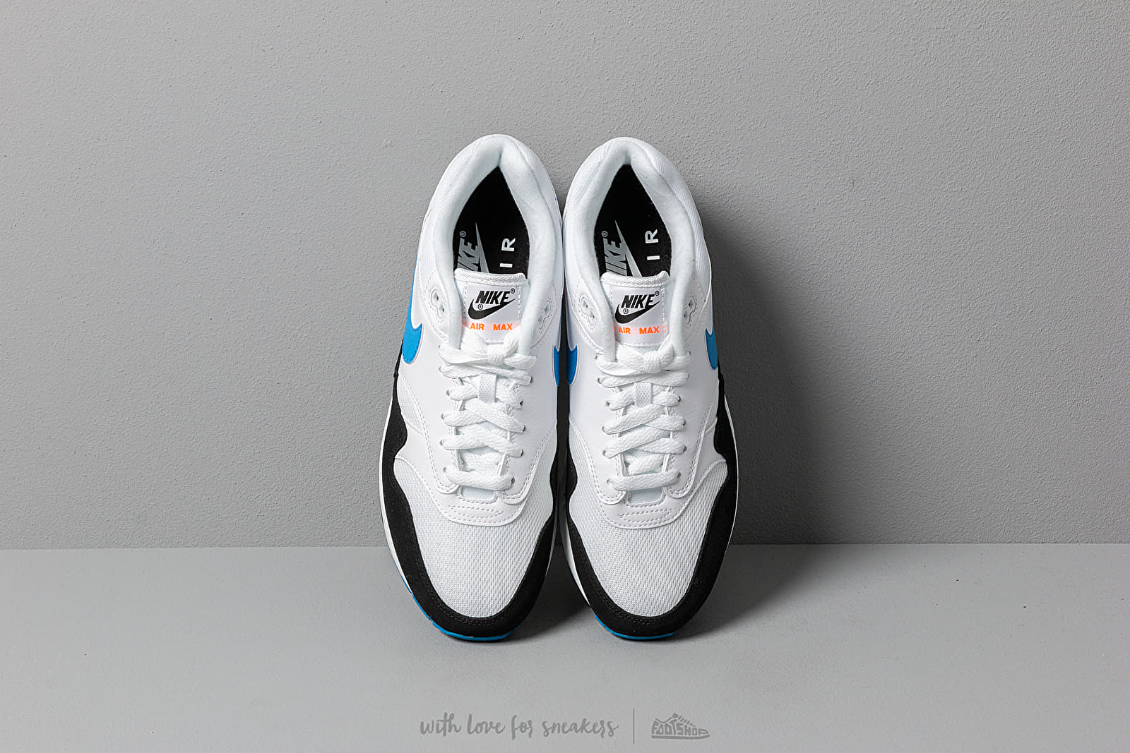 Air max 1 white photo blue total orange black top