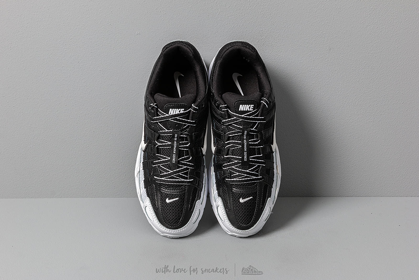 Moteriška avalynė Nike W P-6000 Black/ White