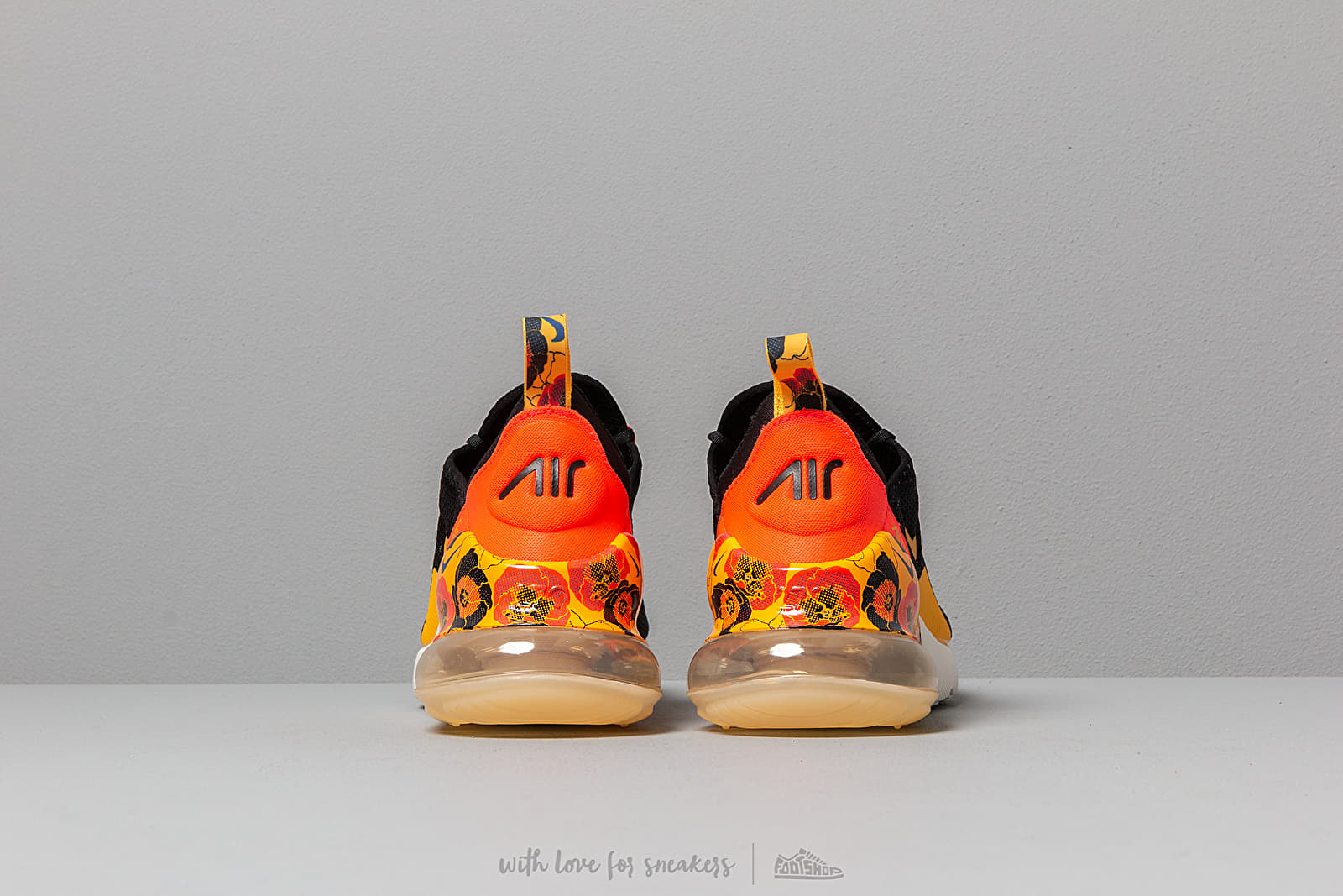 Damen Sneaker und Schuhe Nike W Air Max 270 Se Black/ University Gold-Bright Crimson