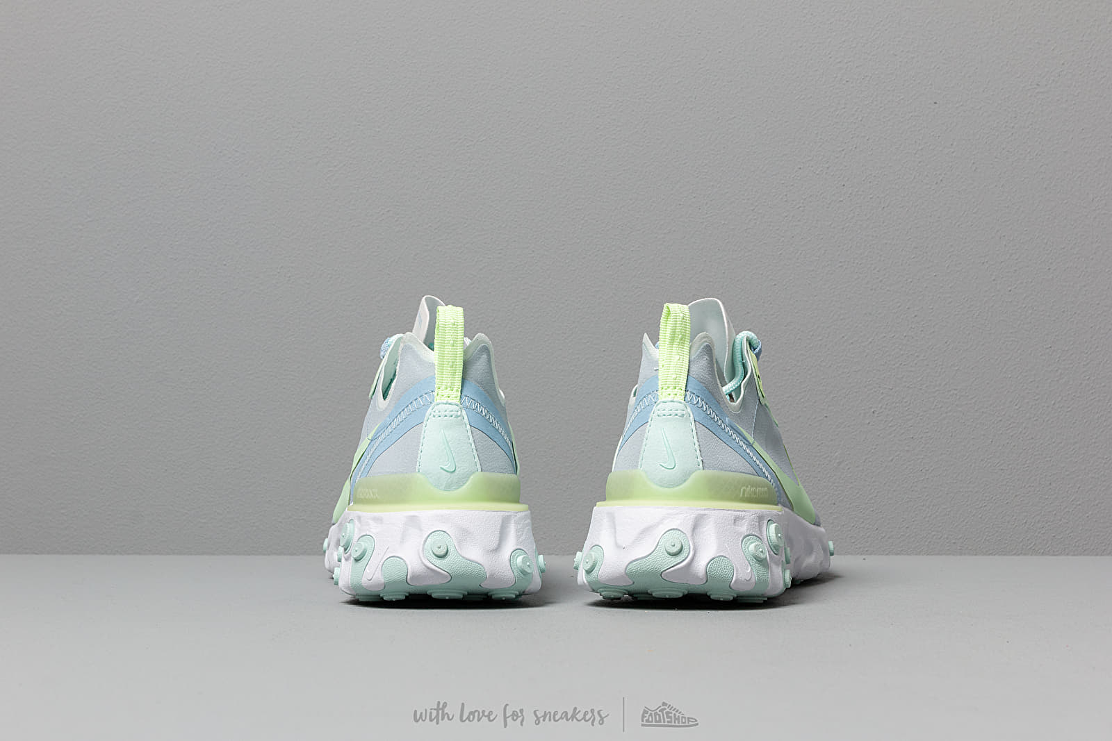 Scarpe donna Nike W React Element 55 White/ Frosted Spruce-Barely Volt