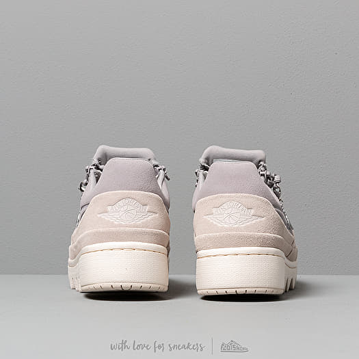 air jordan 1 low desert sand