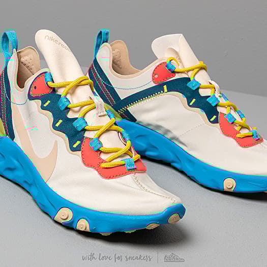 Nike react element 55 light cream desert ore top