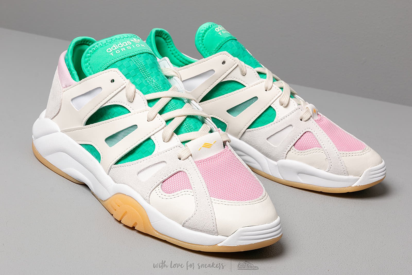 Men s shoes adidas Dimension Low Top Cloud White Off White Hi Res Green Footshop