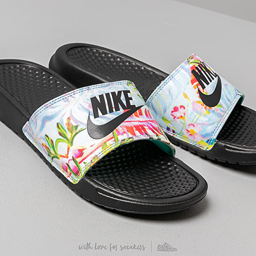 Nike Wmns Benassi JDI