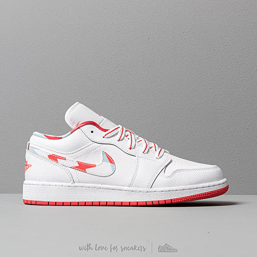 Women s shoes Air Jordan 1 Low GS White Ember Glow Topaz Mist Footshop
