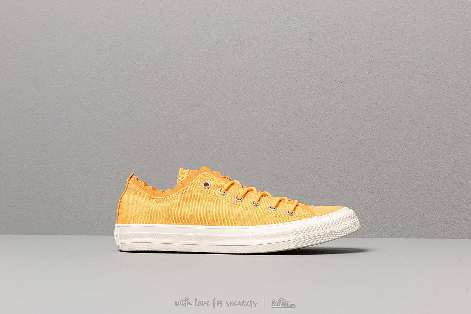 Women's shoes Converse Chuck Taylor All Star - Scallop Melon Baller/ Melon Baller