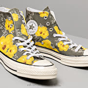 Converse hotsell paradise print