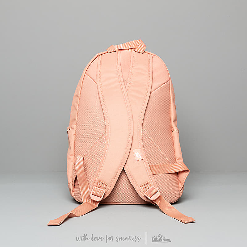 nike backpack uk Utility Speed 2.0 (27L) the Hayward Backpack is a great addition to any wardrobe. Nike Elemental Backpack Rose Gold