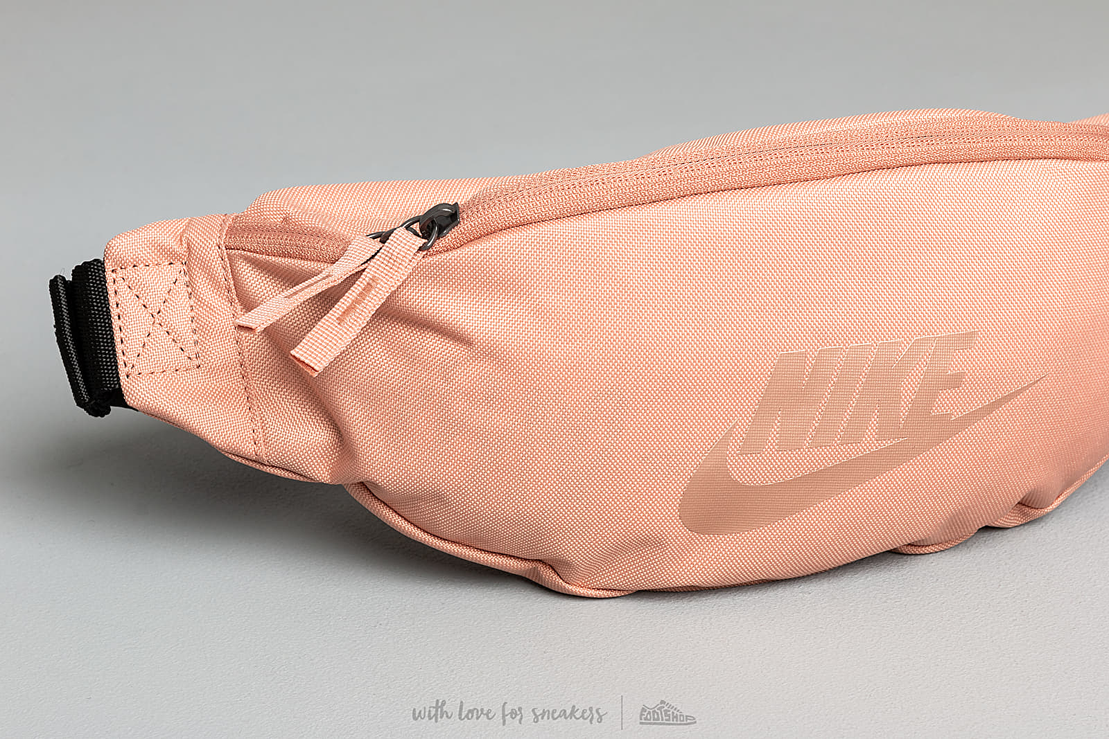 Gurteltaschen Nike Heritage Hip Pack Rose Gold Footshop
