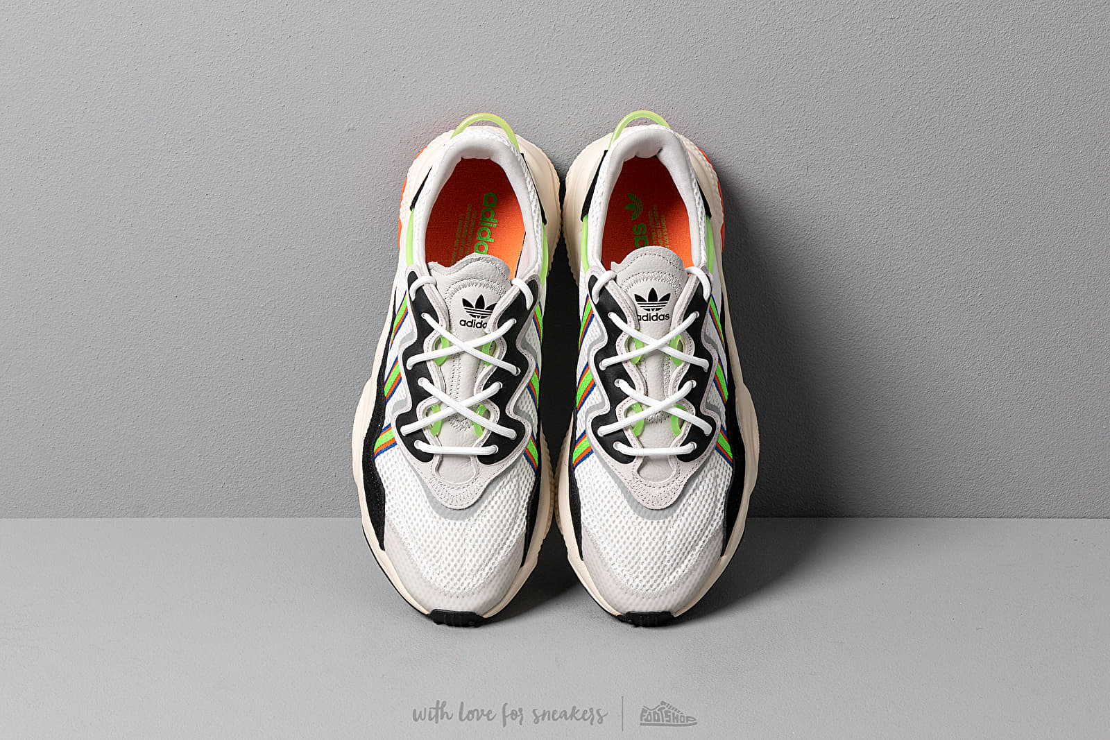 Ozweego cloud white solar green hot sale