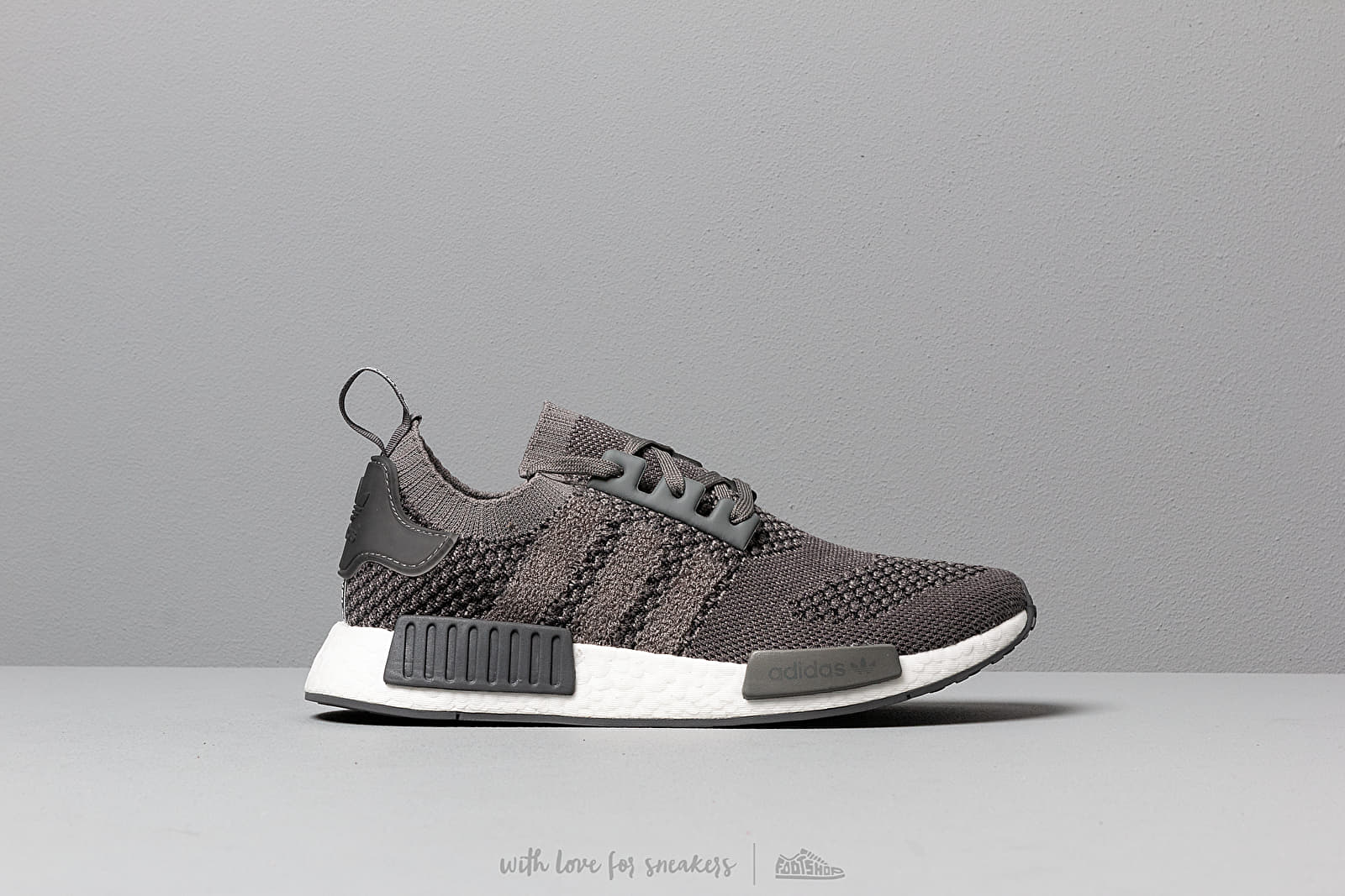Herenschoenen adidas NMD R1 Primeknit Ash Ash Grey Five Footshop