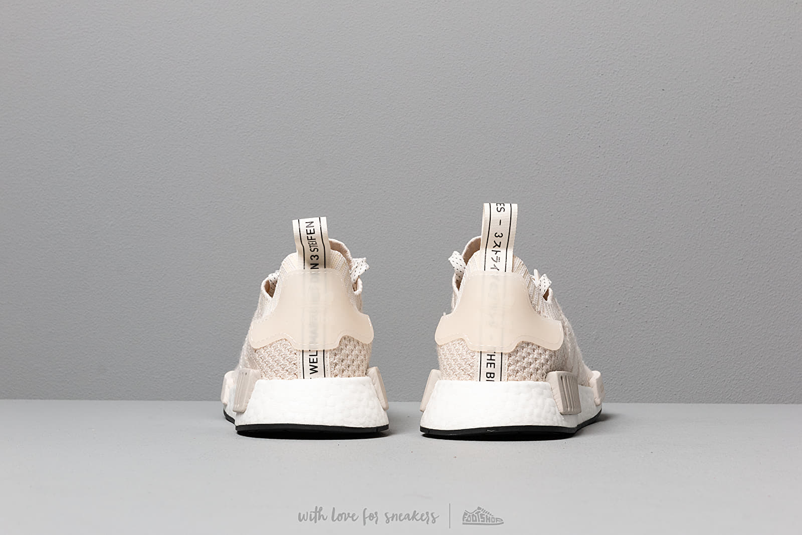 Herren Sneaker und Schuhe adidas NMD_R1 Primeknit Core White/ Core White/ Raw White
