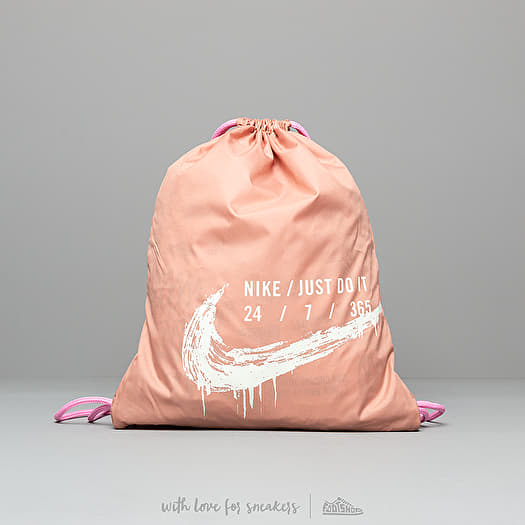 Nike rose on sale gold gym bag