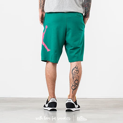 Pink jordan shorts online